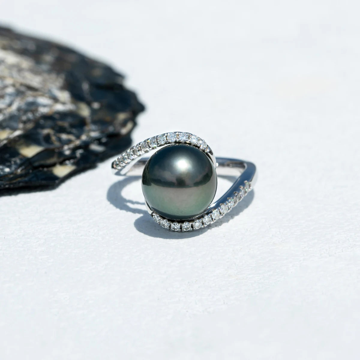 10-11mm Natural Tahitian Black Pearl 1.4mm Moissanite Diamond Engagement rings