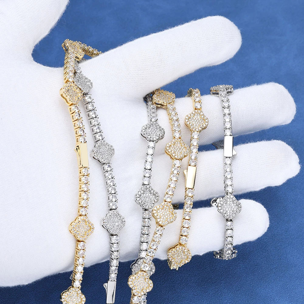 Moissanite Tennis Bracelet Four Leaf Clover s925 Sterling Silver Plated 18k D VVS1