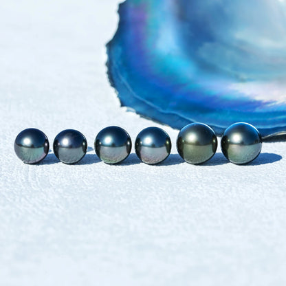 9-10mm Natural Tahitian Pearl Stud Earrings