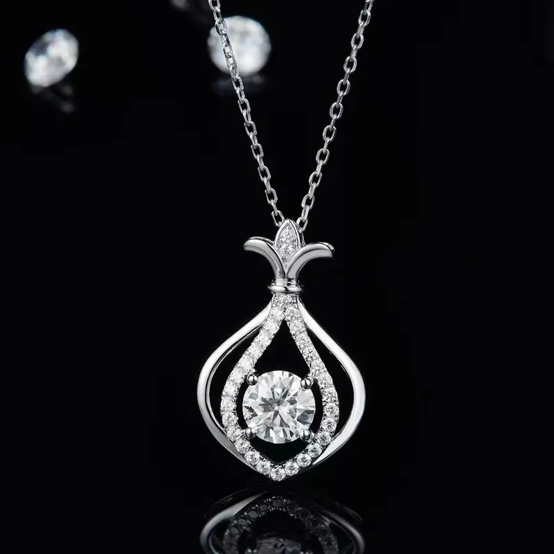 1ct Moissanite Pendant Necklace