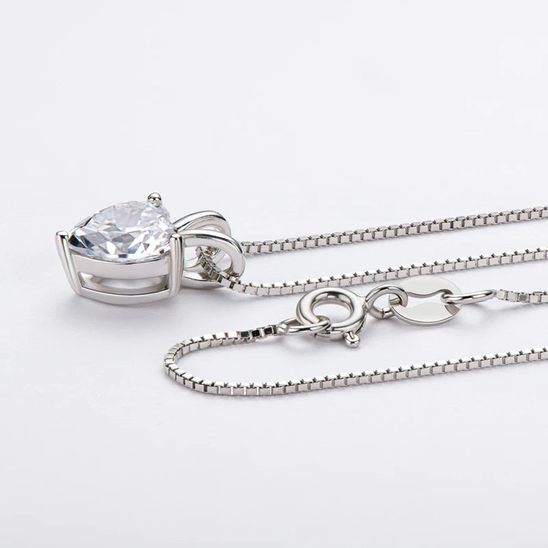 Moissanite Heart Pendant Necklace 2.0ct