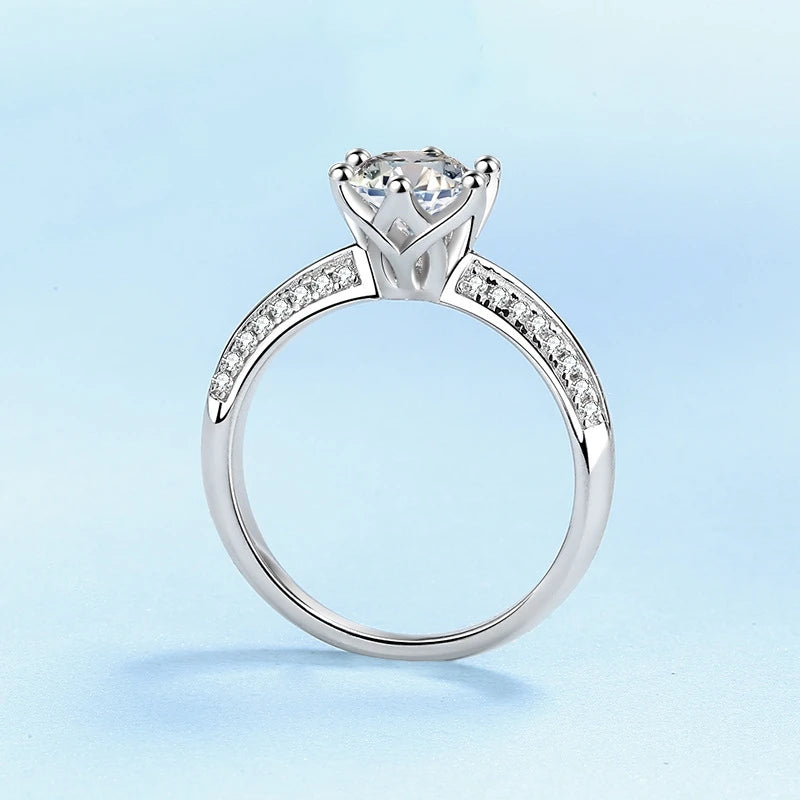 Women Wedding Band 18K White Gold Six-prong Setting Engagement Rings 0.5/1CT Moissanite Diamond Girl Friend PT950 Birthday Gift