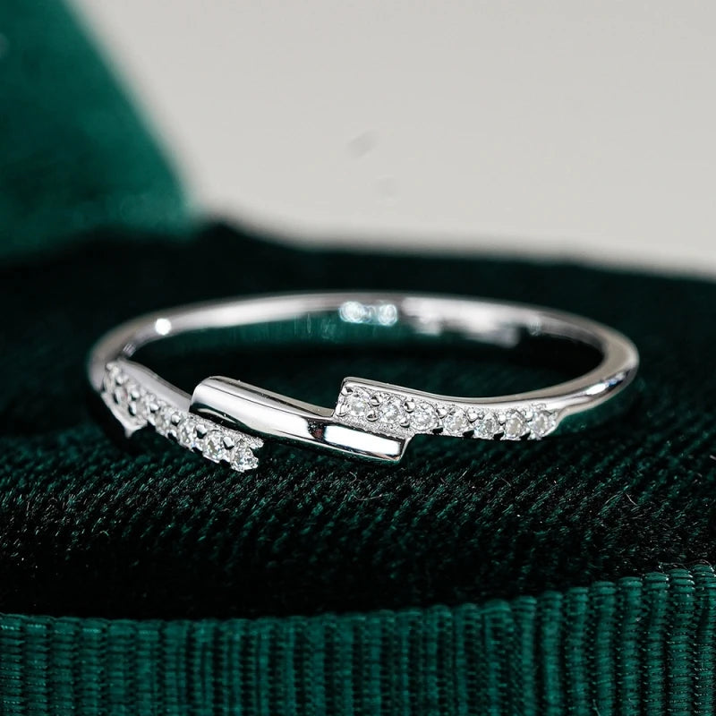 Lover Valentine's Day 18K White Gold Women Wedding Band 0.35CT Moissanite Diamond Girl Birthday Gift PT950 Rings Party Jewelry