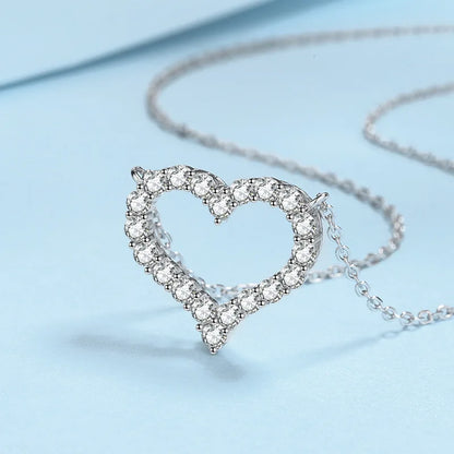 Moissanite Diamonds Heart Necklace