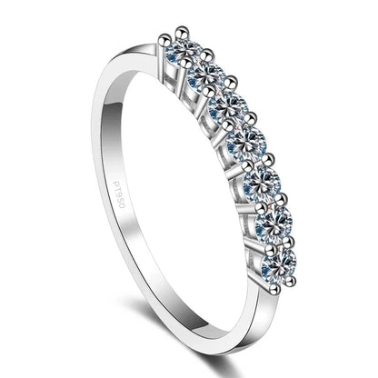 Platinum PT950 Moissanite Diamond Sparkling Ring