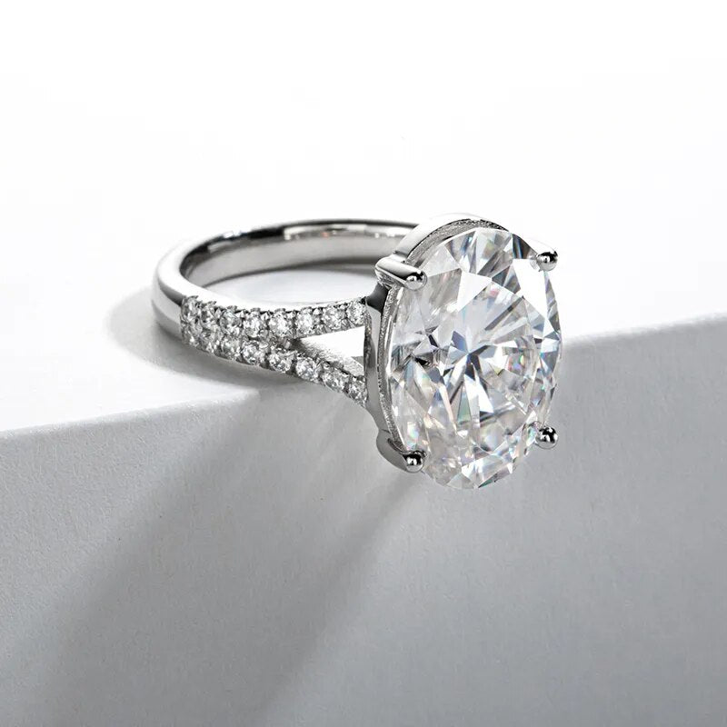 8 Ct Moissanite Diamond Engagement Ring