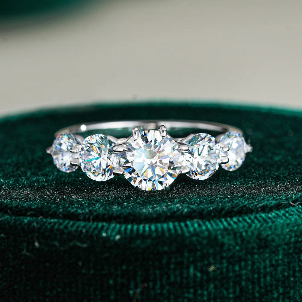 Moissanite Women Engagement Jewelry 2.6 Carat 925 Sterling Silver Female Wedding Rings