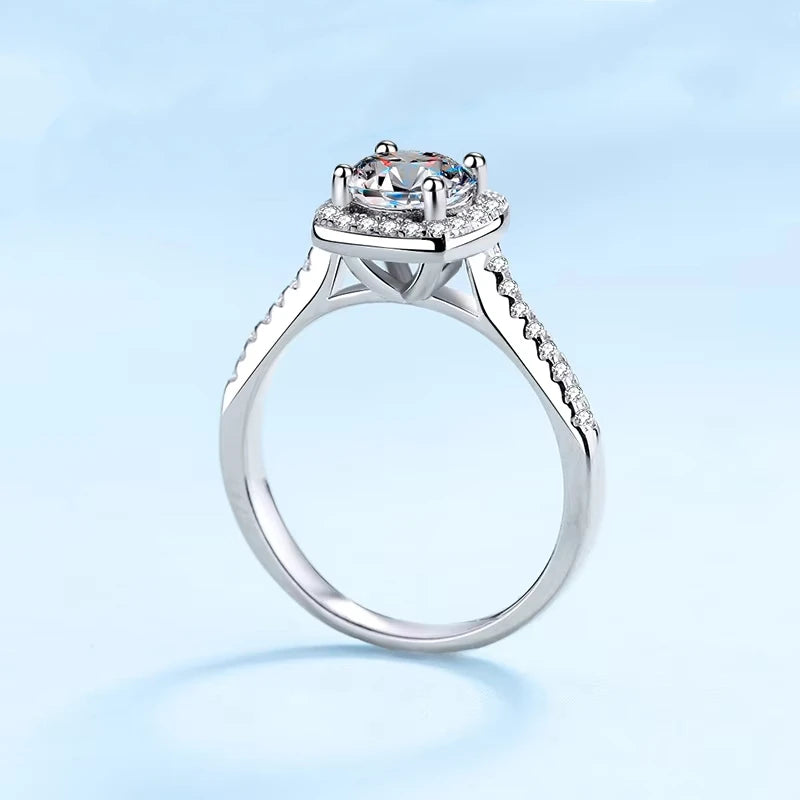 Wedding Girl Four Claw Inlay 18K White Gold D Color 0.5/1ct Moissanite Diamond Women Engagement Rings Birthday Gift Fine Jewelry