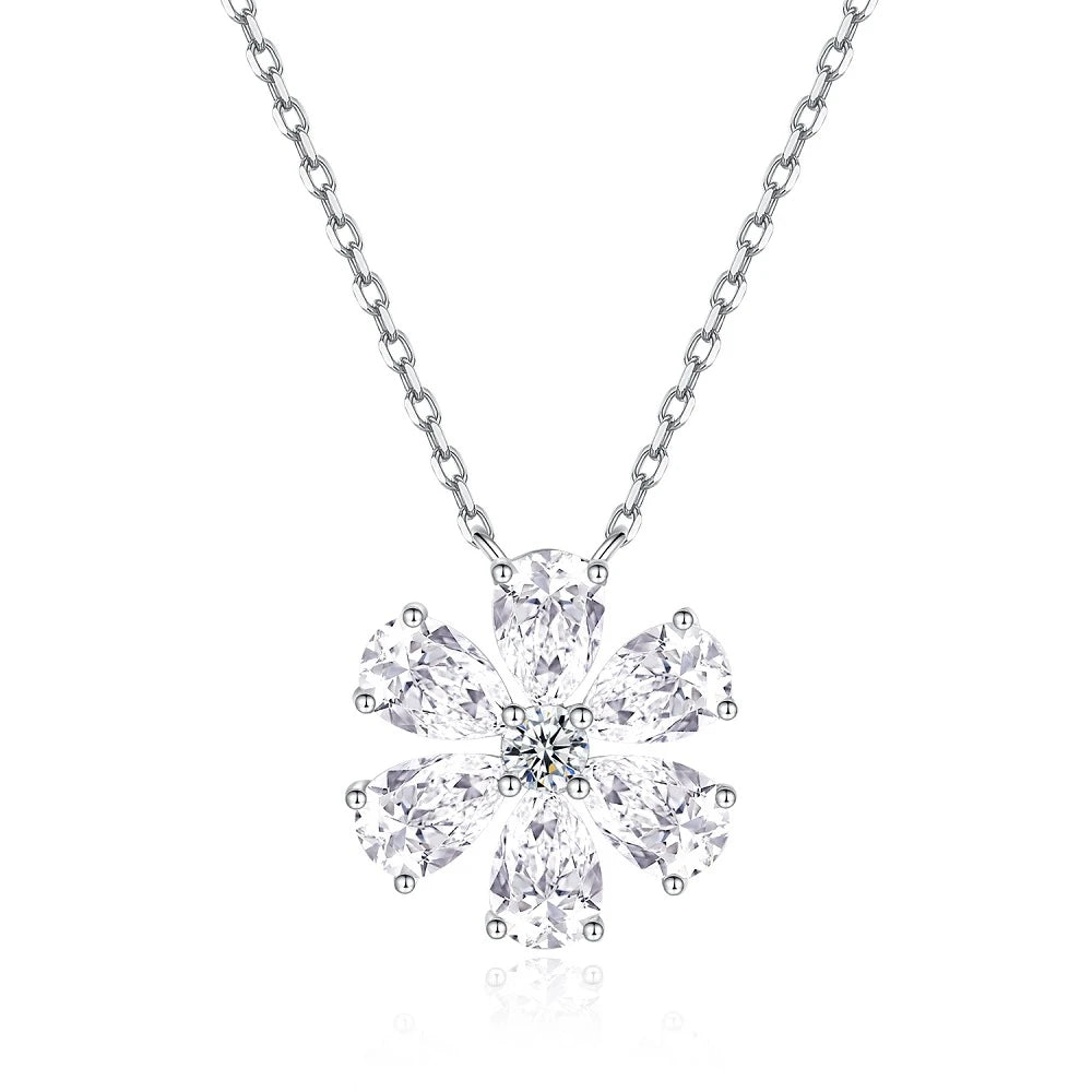 Pendant Necklace Moissanite