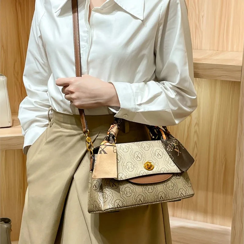 New genuine leather shoulder diagonal cross small square bag