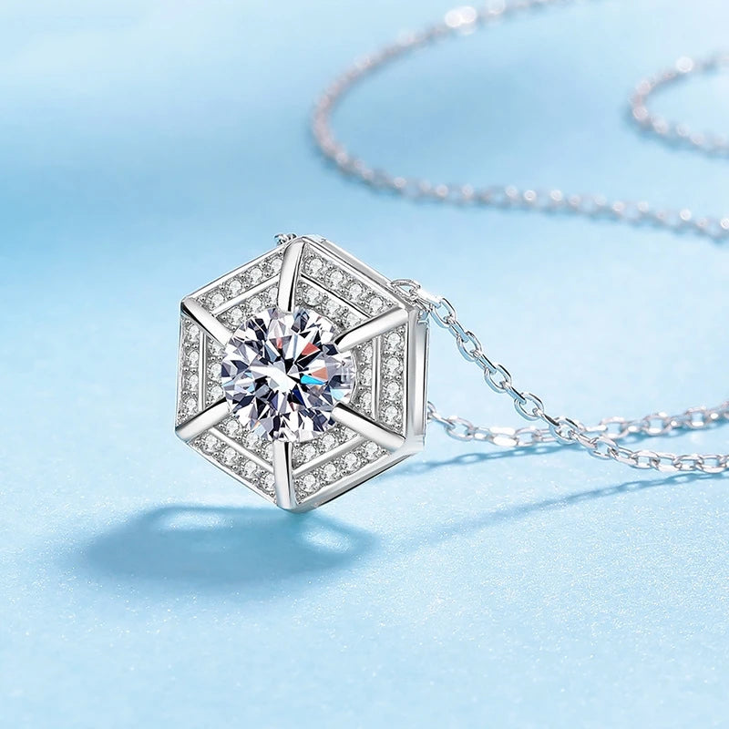 Birthday Gift Necklaces 1CT Moissanite Diamond Mother's Day 18K White Gold Girl Valentine's Day PT950 Platinum Hexagram Pendant