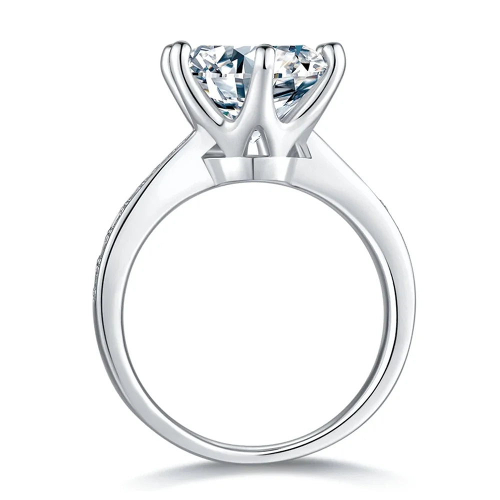 Moissanite Diamond Wedding Ring