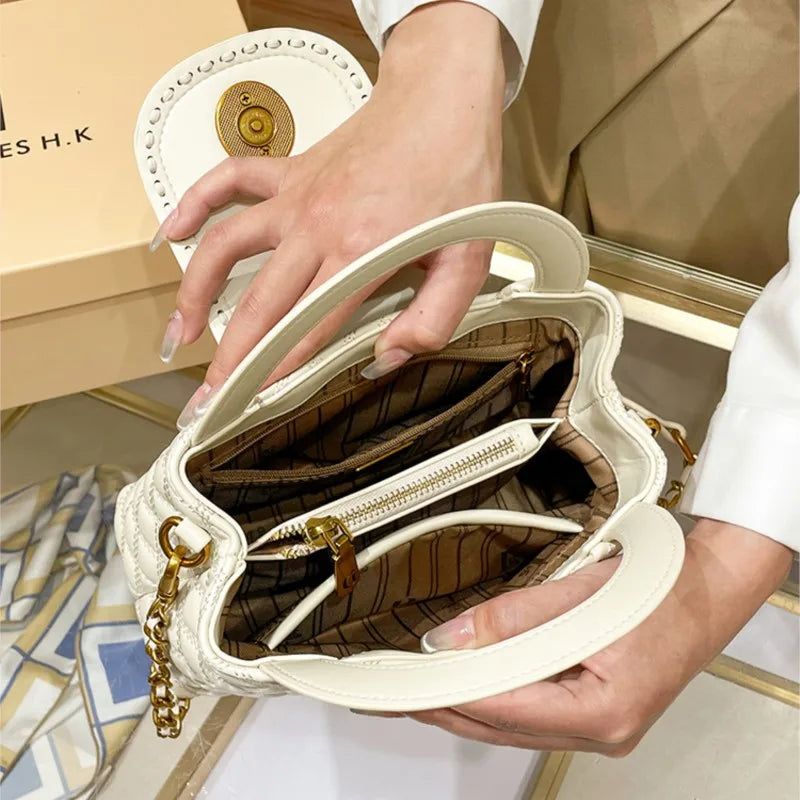 New high-end single shoulder bag hand-held crossbody bag