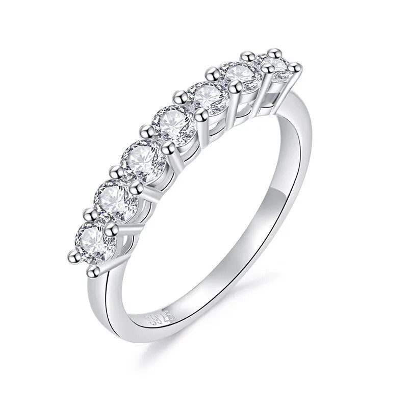 0.7 CT Moissanite Diamond Cocktail Ring