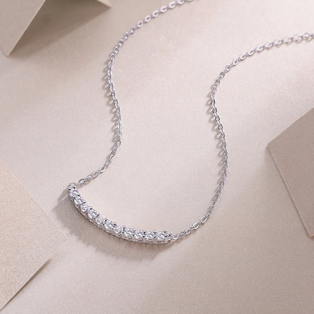 Full Moissanite Necklace S925 Sterling Silver Plated 18k White Gold Smile Necklaces for Women Birthday Gift 2.6mm