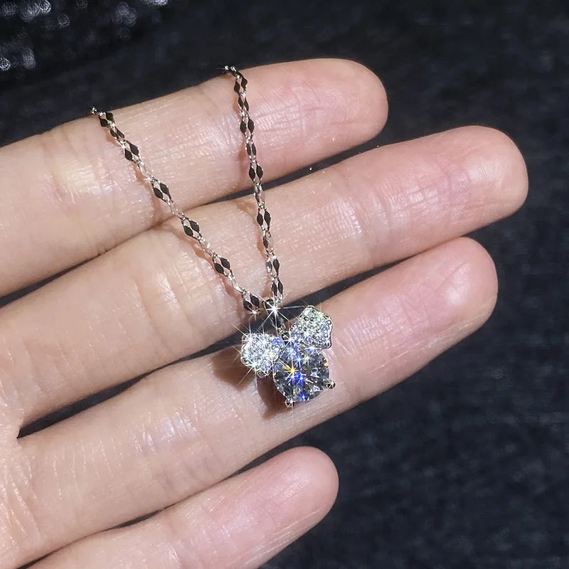 PT950 Platinum 1Ct Moissanite Necklace Enchanted Princess Lip Pendant Light Luxury Collarbone Chain Women Fashion Jewelry