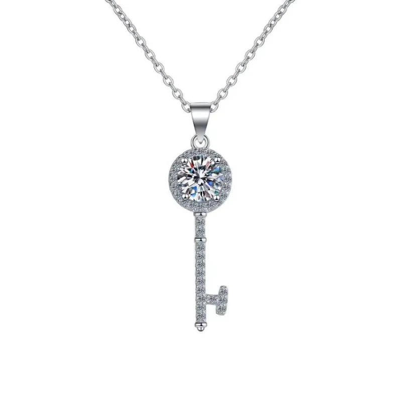 Women 18K White Gold Valentine's Day Necklaces 0.5/1CT Moissanite Diamond Pendant Key Girl Birthday Gift PT950 Platinum Jewelry