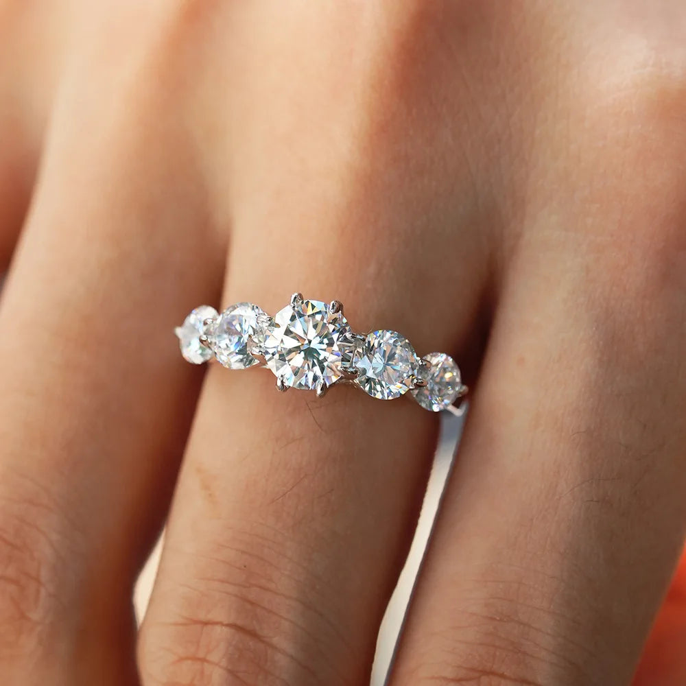Moissanite Women Engagement Jewelry 2.6 Carat 925 Sterling Silver Female Wedding Rings