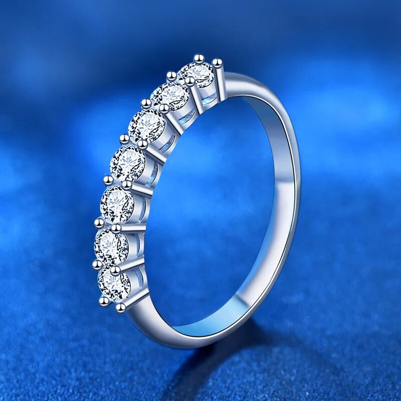 0.7 CT Moissanite Diamond Cocktail Ring