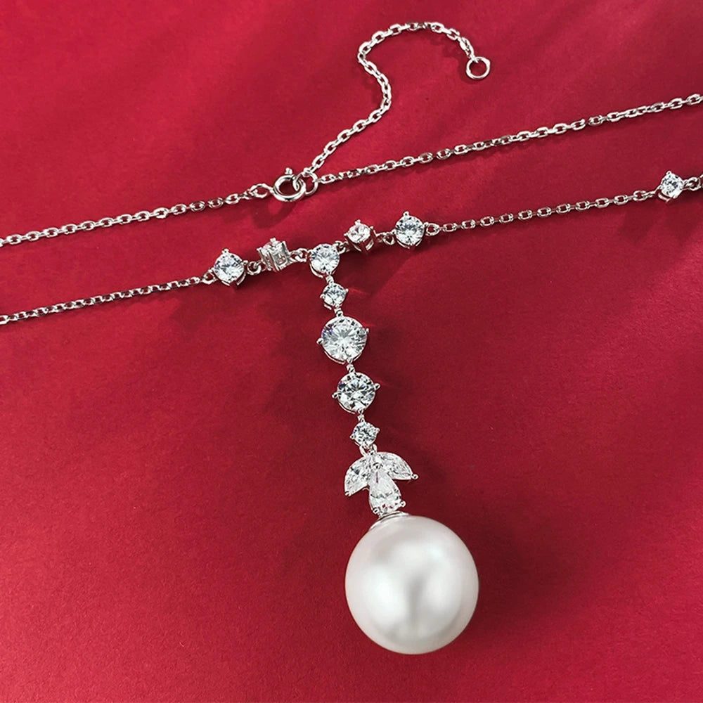 Pearl Pendant Necklace Moissanite