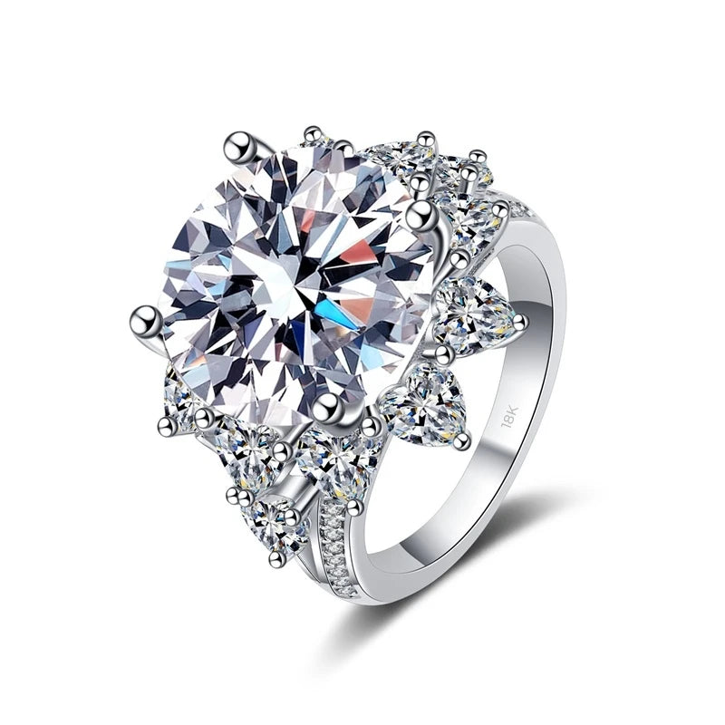 Designer 18K White Gold Moissanite Diamond