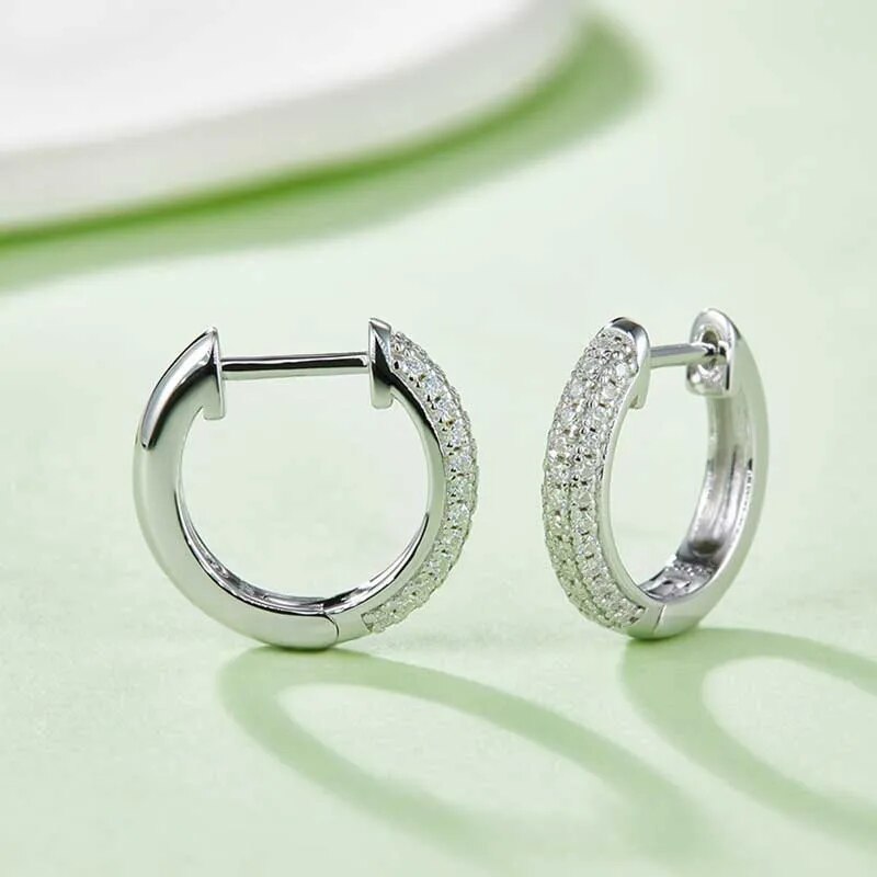 0.37ct Moissanite Diamond Hoop Earrings