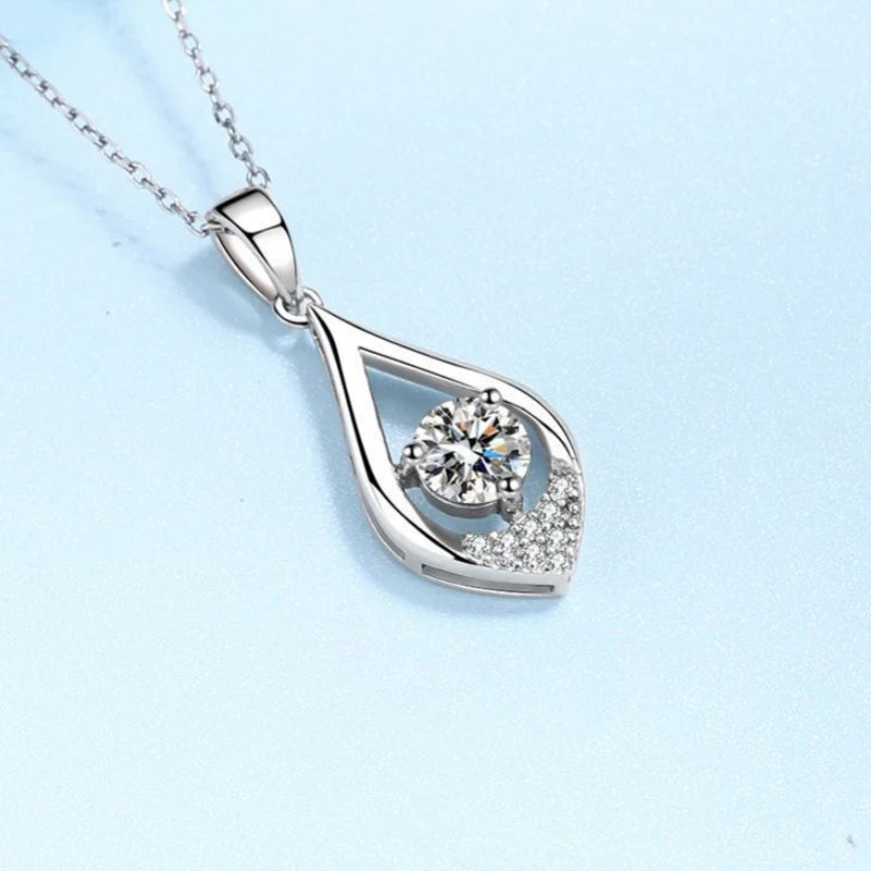 Lover Valentine's Day 18K White Gold Necklaces Women Wedding Moissanite Diamond 0.5CT Pendant PT950 Platinum Girl Birthday Gift