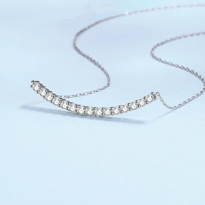 Girl Valentine's Day 18K White Gold Smile Necklaces Women Wedding 0.45/0.9CT Moissanite Diamond PT950 Platinum Birthday Gift