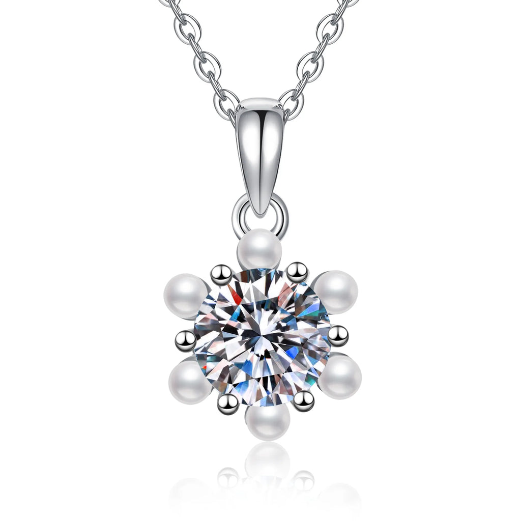 PT950 platinum moissanite necklace temperament simple small fragrant wind necklace moissanite pendant collarbone white gold