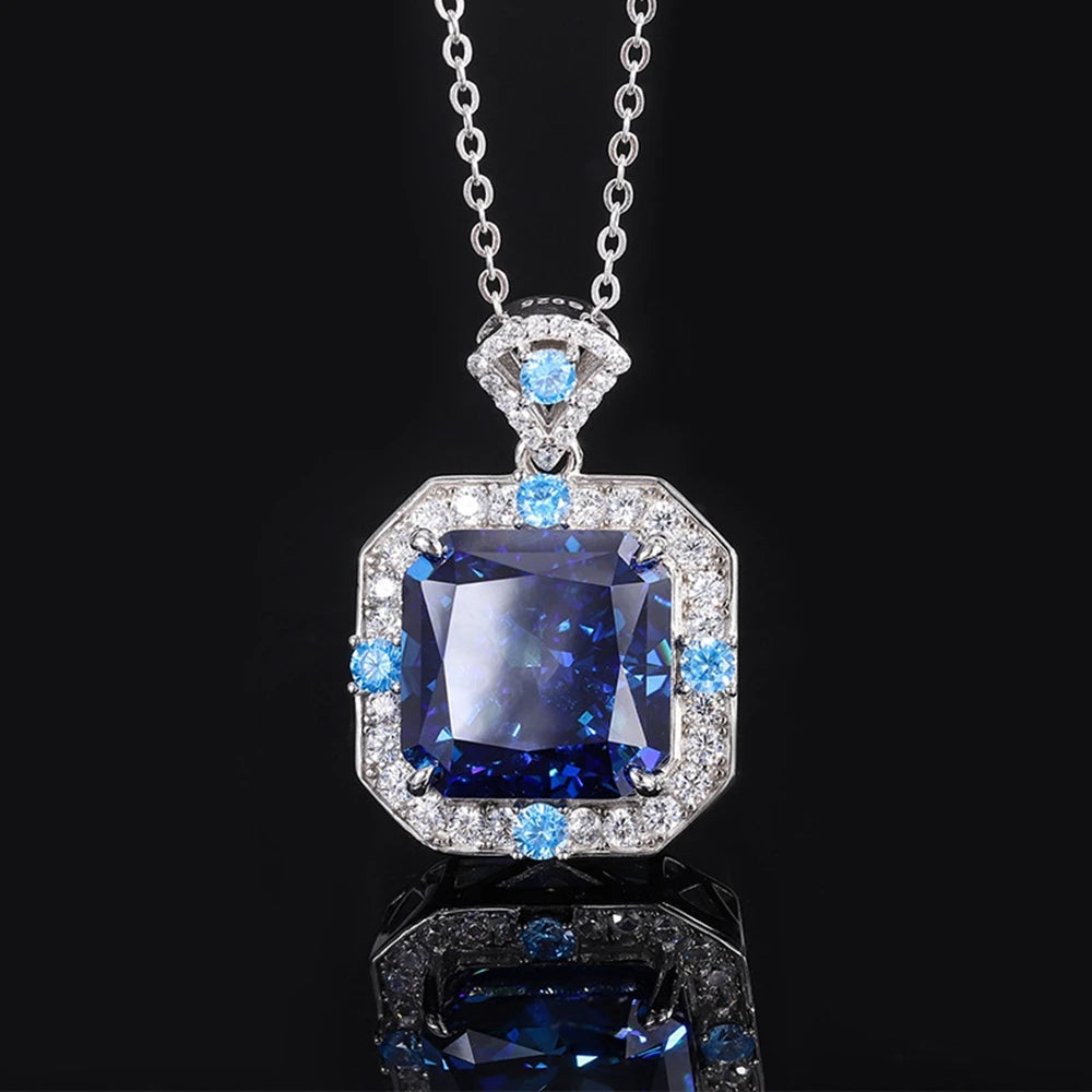 Pendant Necklace Moissanite