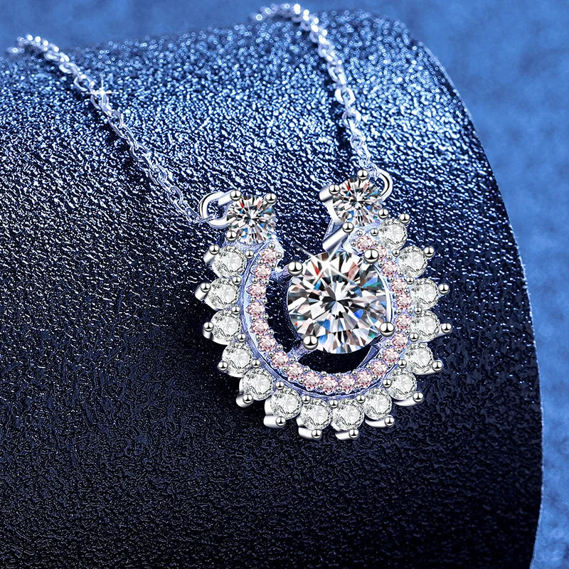 Moissanite Necklace Horseshoe PT950 U-Shape Full Diamond Pendant Radiant Platinum Jewelry Versatile Women's Luxury Gift