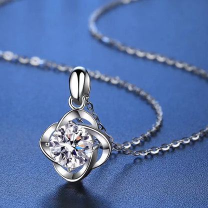 1ct Moissanite Clover Necklace