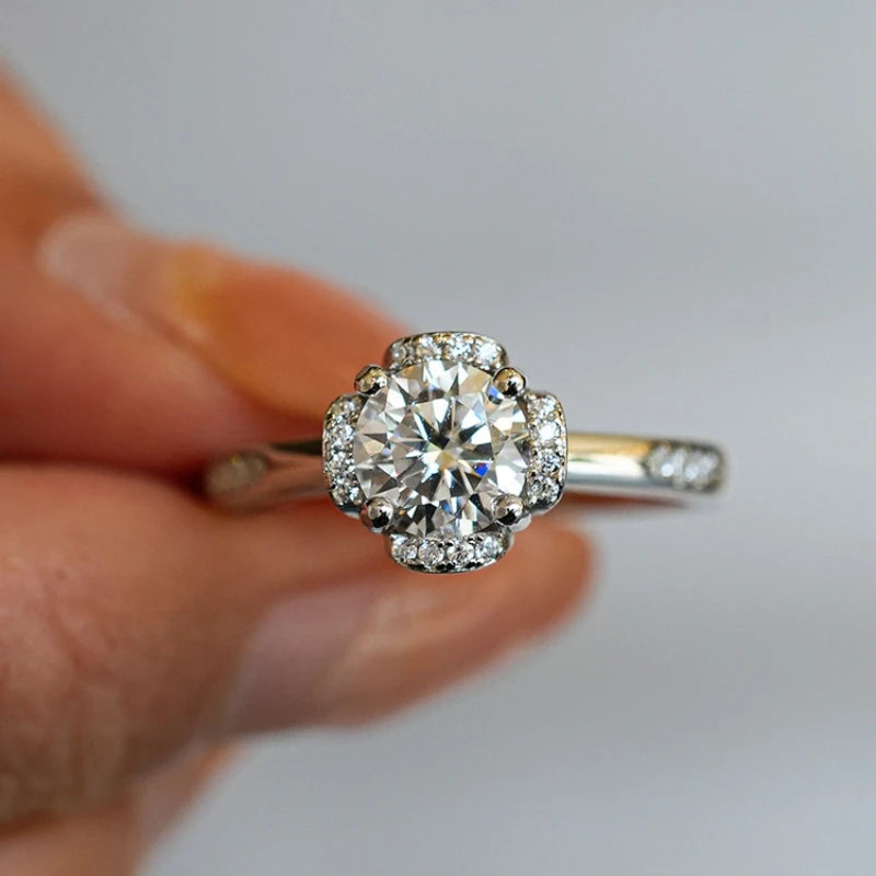 Girl Engagement 18K White Gold Wedding Band 1CT VVS 1 D Color Moissanite Diamond Women PT950 Platinum Birthday Gift Fine Jewelry