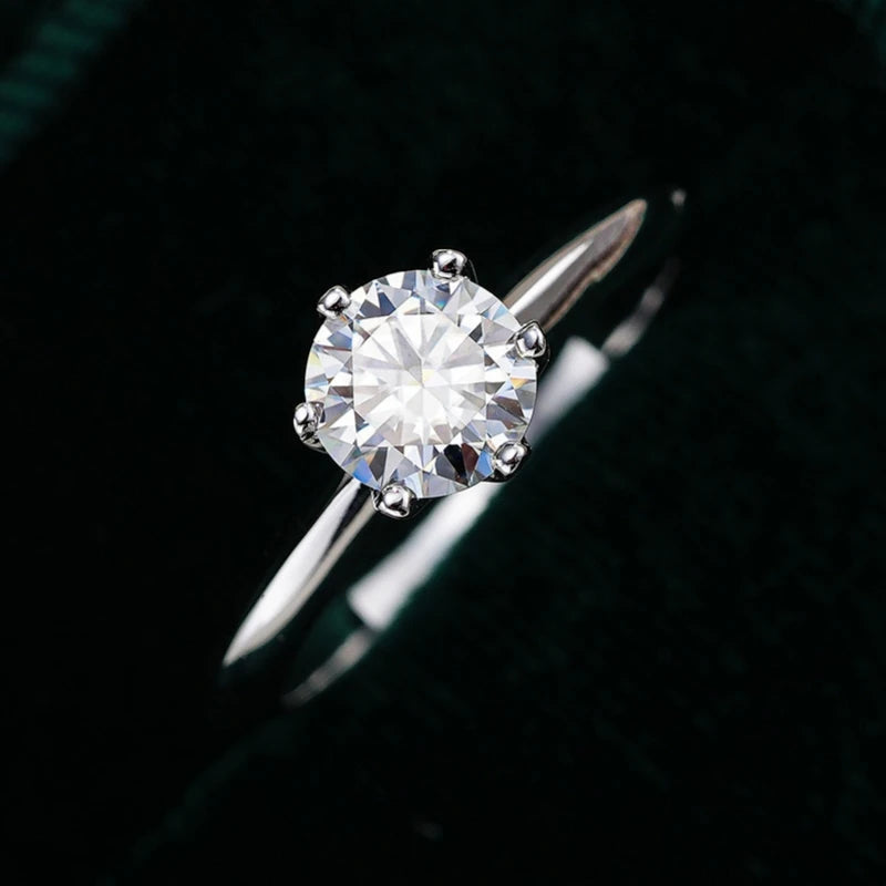 Women Engagement 18K White Gold Wedding Band 0.5/1/2CT VVS1 D Color Moissanite Diamond Girl Valentine's Day PT950 Platinum Rings