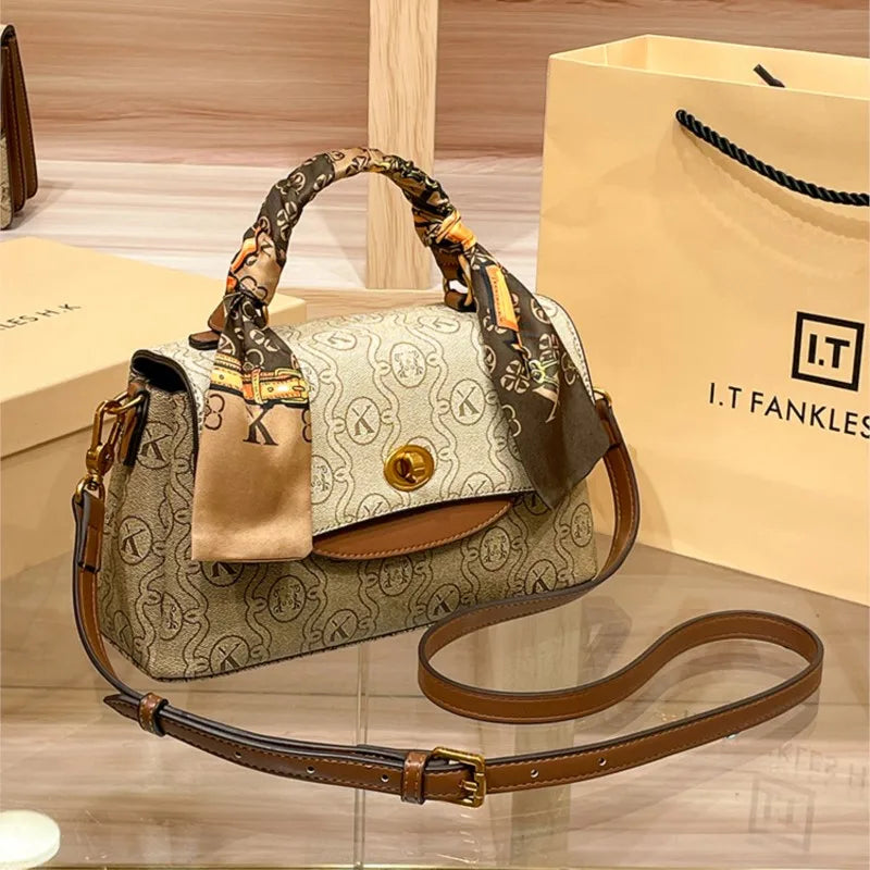 New genuine leather shoulder diagonal cross small square bag