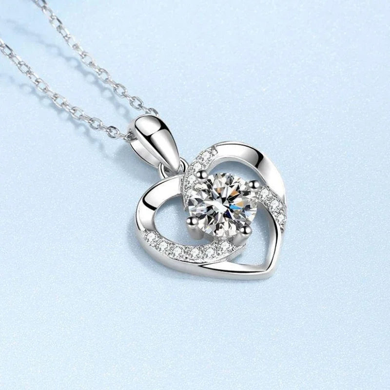 Girlfriend Birthday Gift PT950 Platinum Heart Necklaces Daughter Wedding Jewelry 0.8CT Moissanite Diamond Women Valentine's Day
