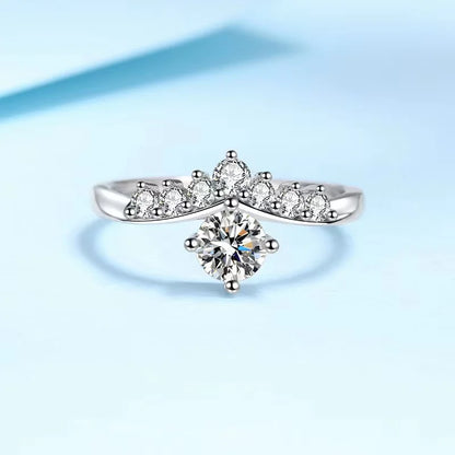 0.5ct Moissanite Crown Engagement Rings