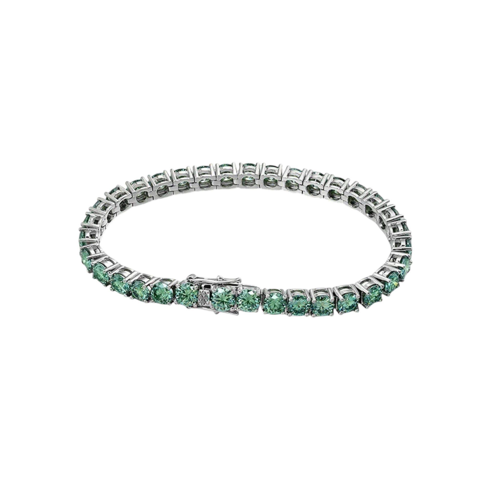Bee-Bee's green moissanite tennis bracelet with 18K gold plated s925 sterling silver and secure clasp.