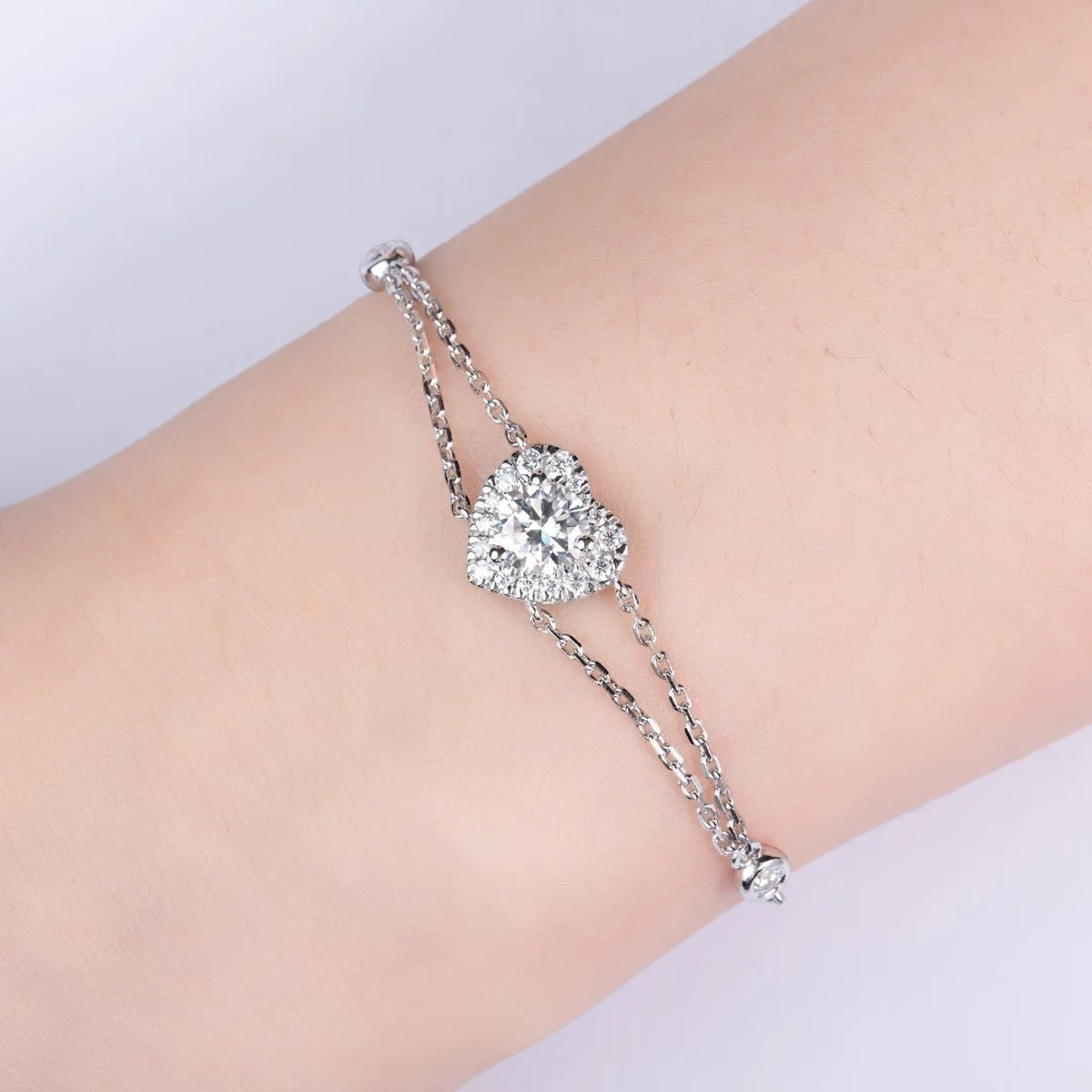 Bee-Bees 1ct heart moissanite bracelet in sterling silver with 18k gold plating. D VVS1.