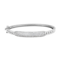 Bee-Bees 925 sterling silver Cuban link bangle featuring a central bar paved with sparkling D color VVS1 moissanite.
