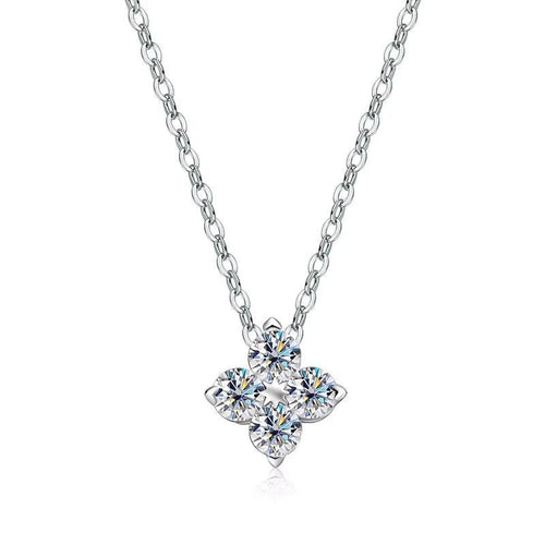 Bee-Bee's 0.4ct Moissanite pendant necklace in S925 silver with 18k gold plating, featuring four round-cut stones in a clover design.