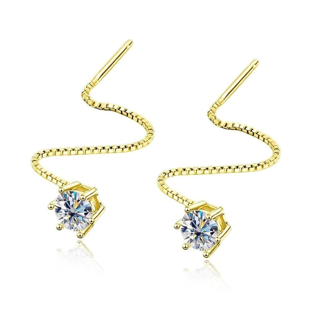Bee-Bee's D VVS Moissanite stud earrings in 18k white gold plated S925 silver with a classic round cut and chain drop.