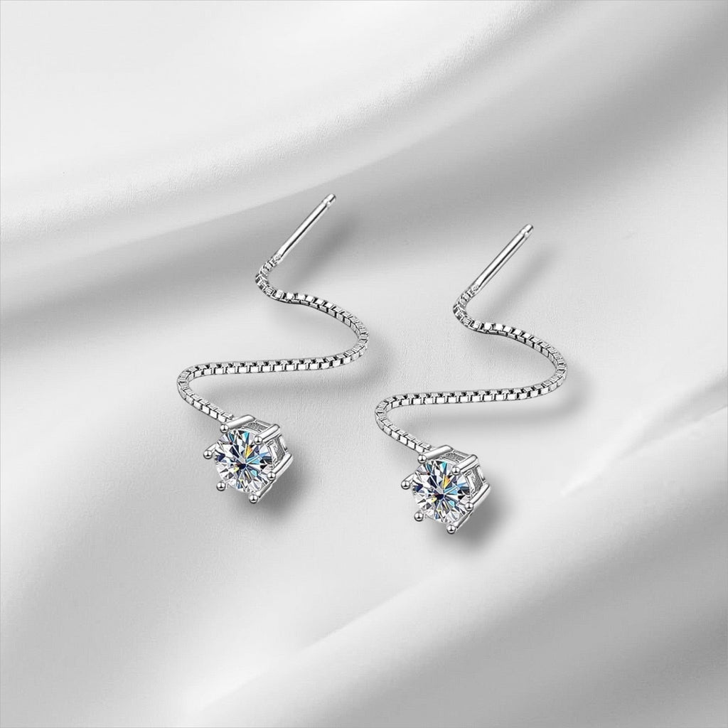 Bee-Bee's S925 Sterling Silver D VVS Moissanite stud earrings with a unique wavy chain design and secure ear stud backings.