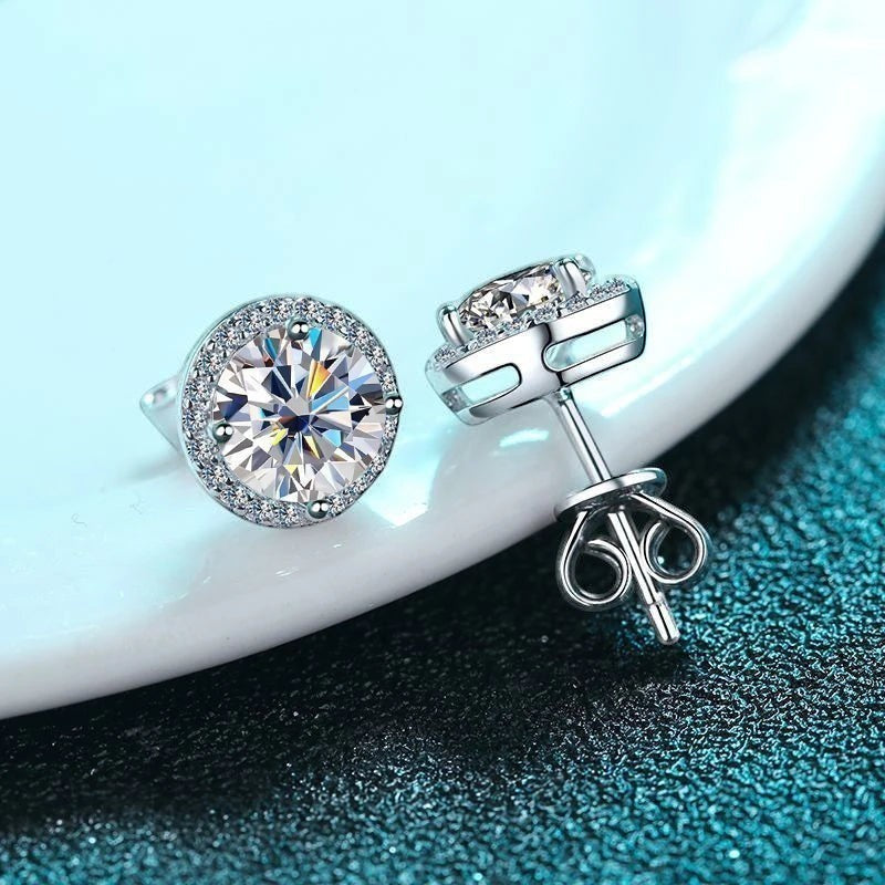 Bee-Bees round moissanite stud earrings with halo setting, 18k white gold plated S925 silver, D color VVS1 clarity.