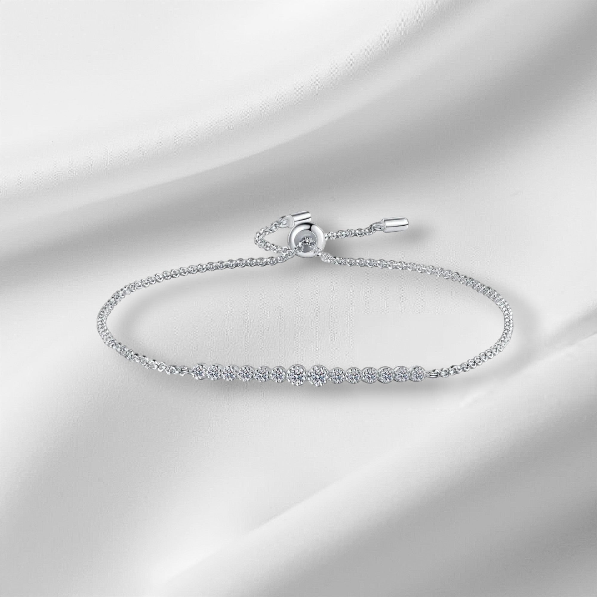 Bee-Bee's sterling silver adjustable tennis bracelet with D VVS1 moissanite stones, 0.24ct.