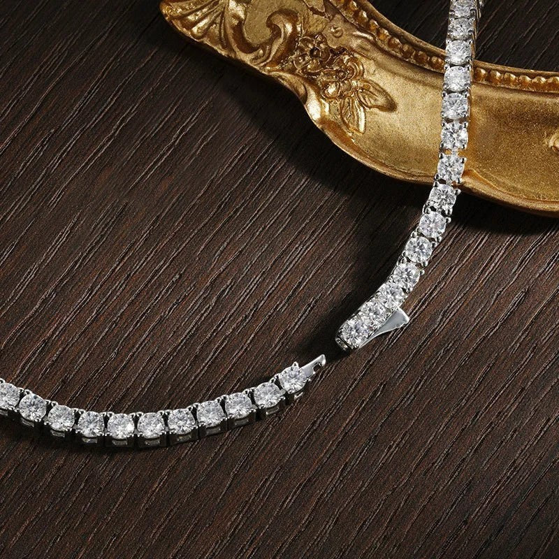 Bee-Bee's 5mm Moissanite tennis necklace in S925 silver with gold plating, featuring D VVS1 clarity stones.