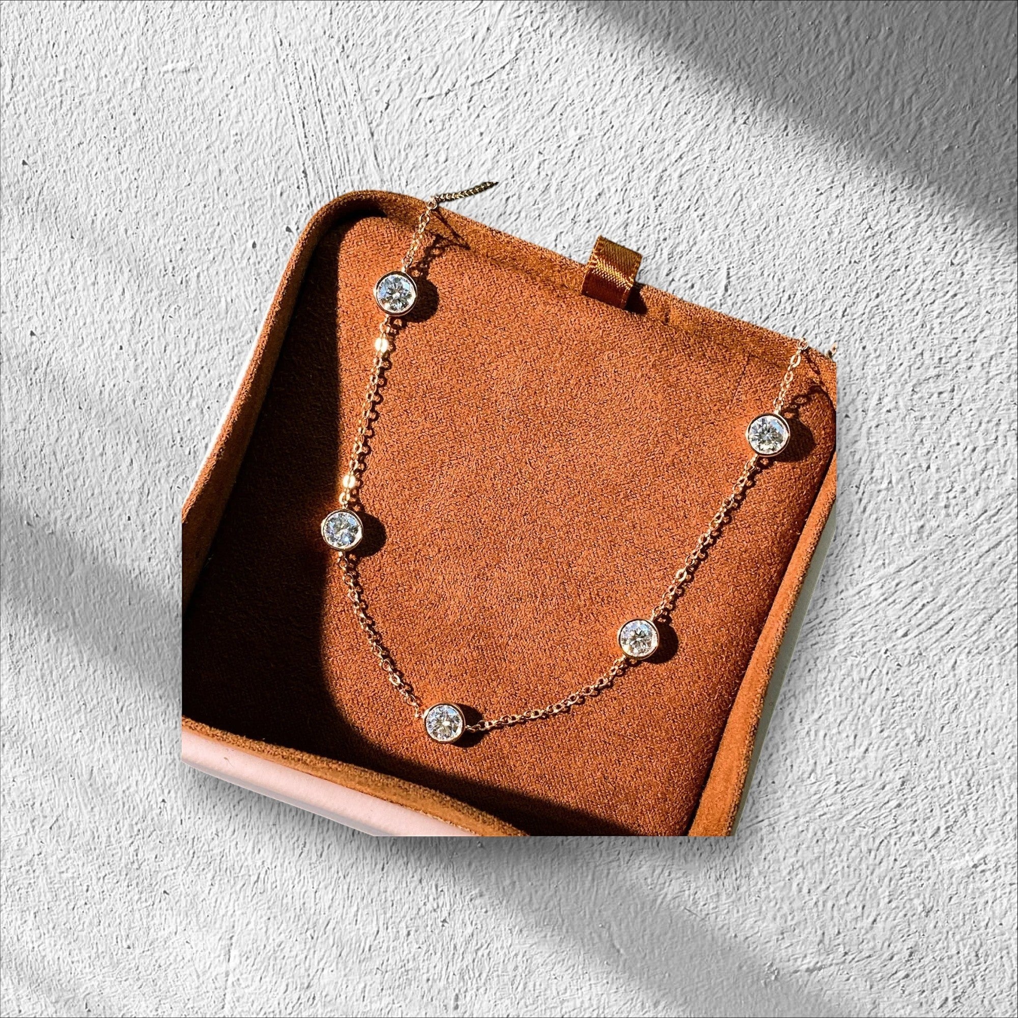 Bee-Bees rose gold 925 silver necklace with 5 round brilliant moissanite stones, 2.5ct each, D color VVS1 clarity.