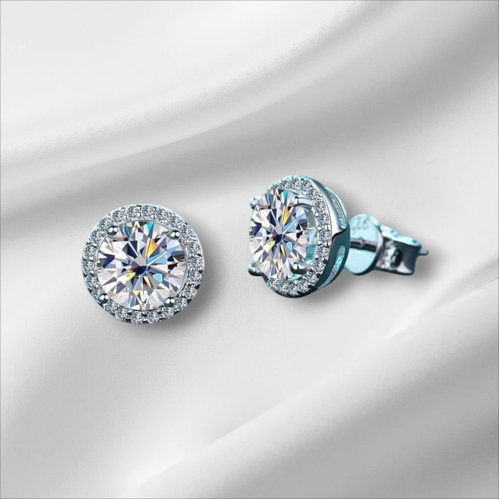 Bee-Bees round moissanite stud earrings with halo setting in 18k white gold plated S925 silver. D Color VVS1.